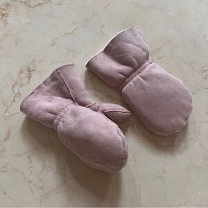 UGG Vintage Pink Mittens Sheep Fur